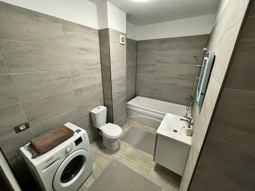Dragomir Apartments Alezzi 1 Năvodari Екстериор снимка