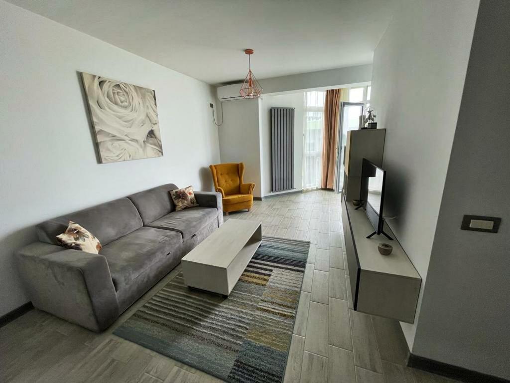 Dragomir Apartments Alezzi 1 Năvodari Екстериор снимка