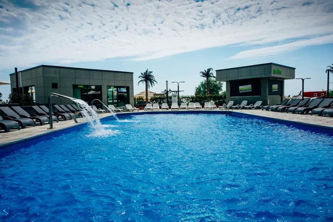 Dragomir Apartments Alezzi 1 Năvodari Екстериор снимка