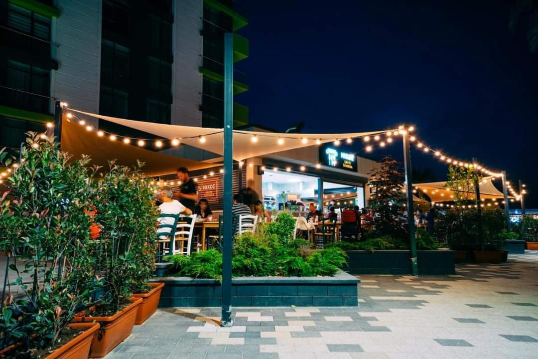 Dragomir Apartments Alezzi 1 Năvodari Екстериор снимка